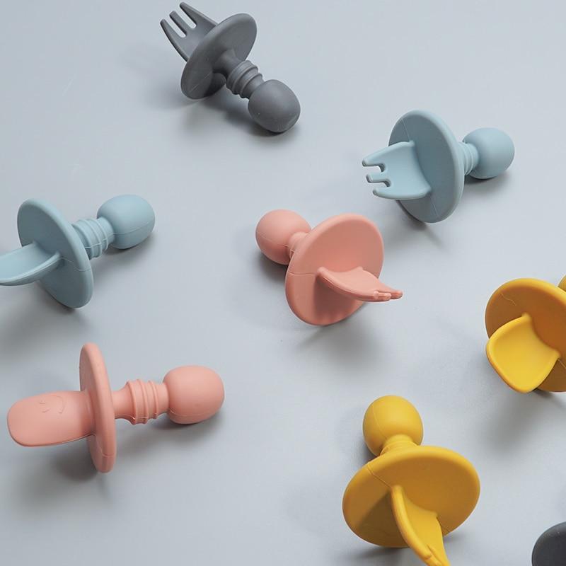 CuttieSpoon™ | Cuillère et fourchette pour bébé | Maman - Calin Calinou