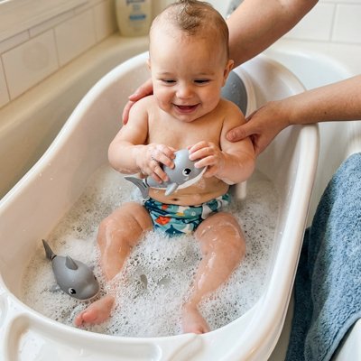 Jouet bain flottant requin gris amusant 