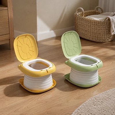 Pot bebe vert et jaune léger et pliable 